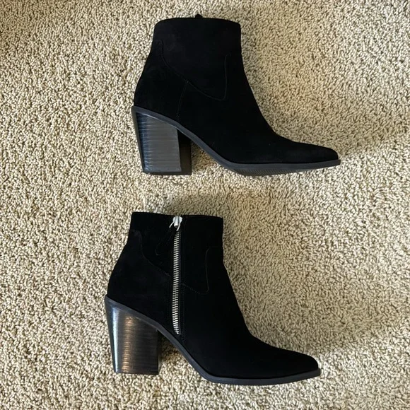 Lisa Vicky Black Genuine Suede Sunny-V Pointed Toe Block Heel Booties Sz 7.5 - Picture 5 of 8